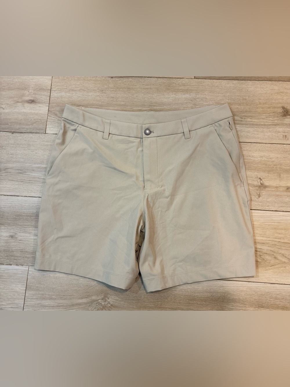 Lululemon ABC Commission Warpstreme Shorts Mens Khaki Tan 36 7” Inseam LM7BMHS